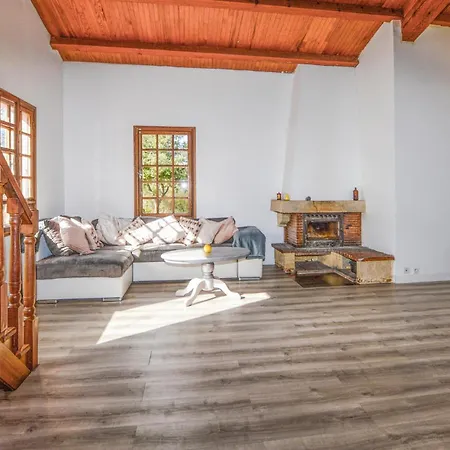 Aleria Holiday home Pancheraccia